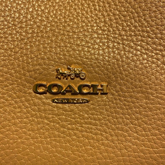 Coach Bag, genuine leather 12 x 15” - Picture 10 of 12